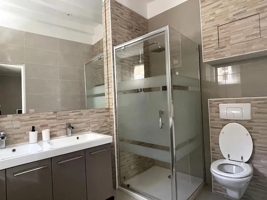 Apartment Appartement Centre Cannes France